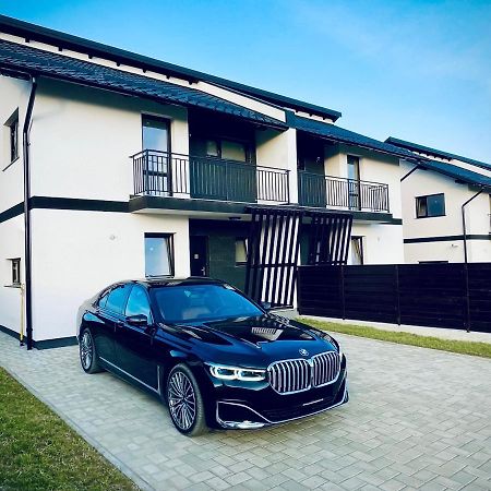 Express Estates Lägenhet Lisaura Exteriör bild