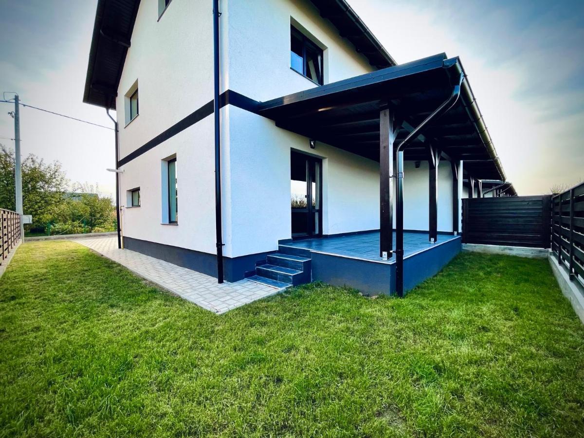 Express Estates Lägenhet Lisaura Exteriör bild